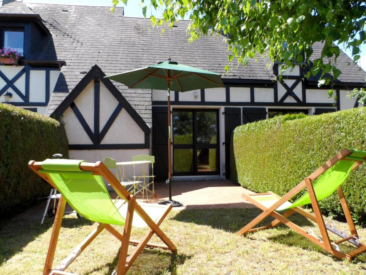 Charmant Cottage Normand Avec Jardin, Proche Hippodrome, Piscine Chauffee Et Tennis, Parking Prive - Fr-1-487-288 Cabourg Luaran gambar