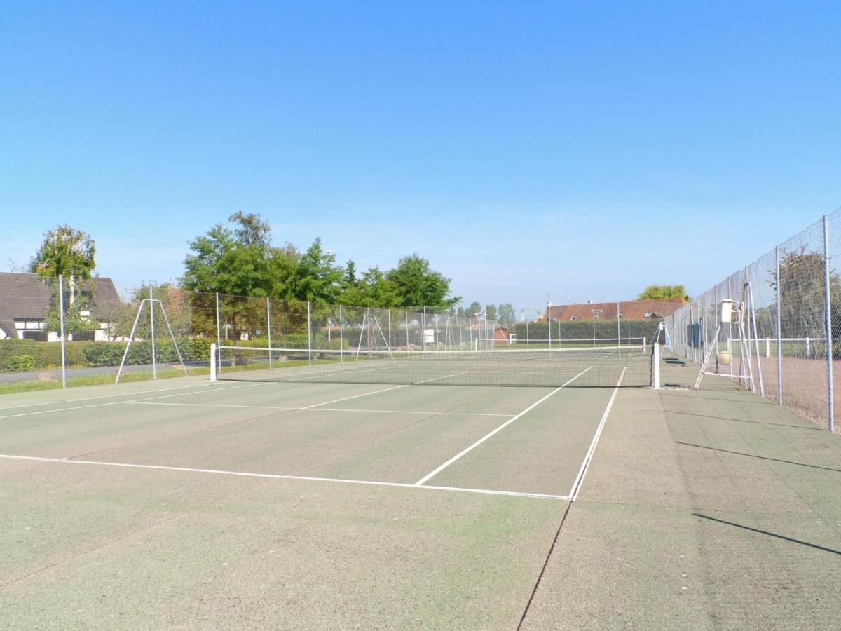 Charmant Cottage Normand Avec Jardin, Proche Hippodrome, Piscine Chauffee Et Tennis, Parking Prive - Fr-1-487-288 Cabourg Luaran gambar