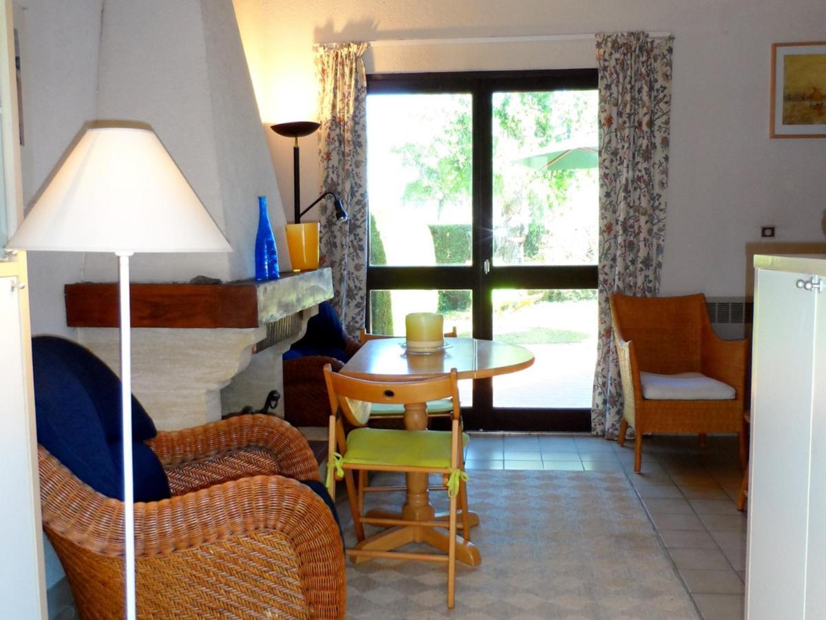 Charmant Cottage Normand Avec Jardin, Proche Hippodrome, Piscine Chauffee Et Tennis, Parking Prive - Fr-1-487-288 Cabourg Luaran gambar
